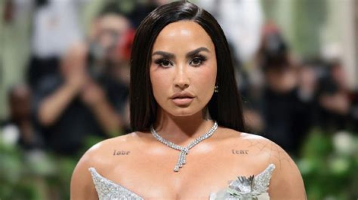 Demi Lovato Net Worth