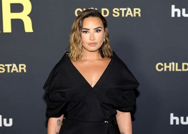 
Demi Lovato’s Advice For Child Stars: ‘Give Yourself A Childhood’ 