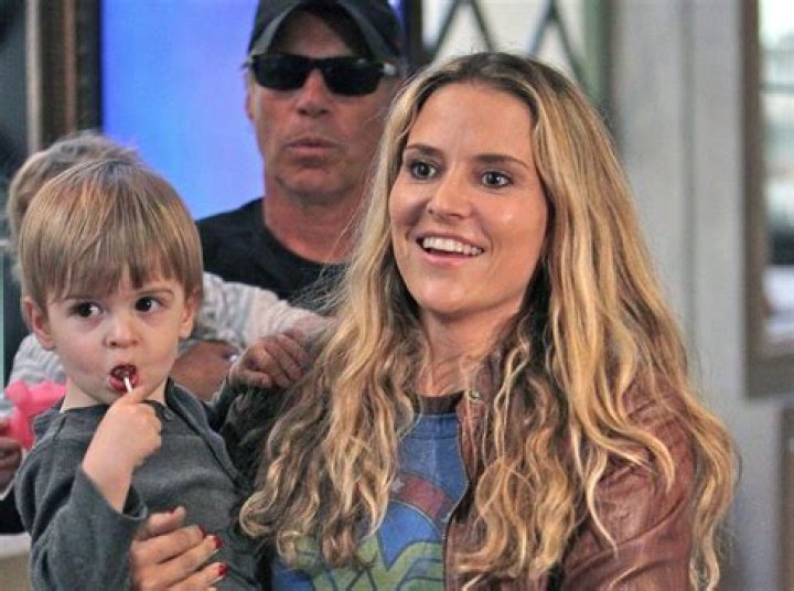 Denise Richards caring for crystal meth addict Brooke Mueller’s twins