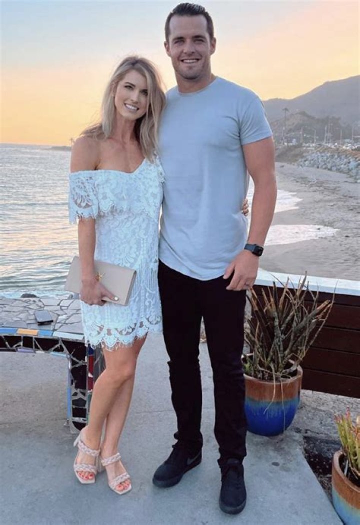 
Derek Carr Wife Who is Derek Carr Wife? 