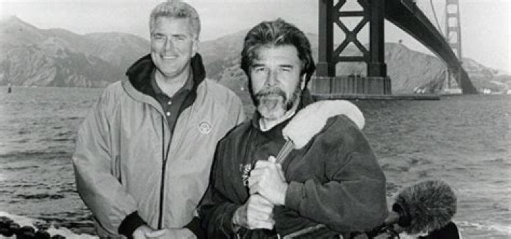 Did Huell Howser married?