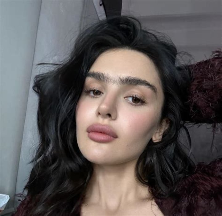 Dina Saeva - Age, Family, Bio