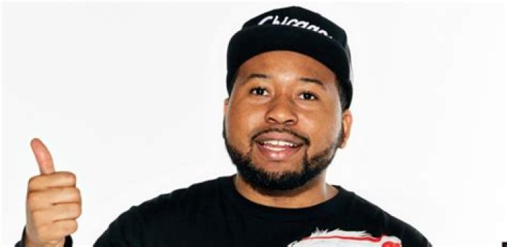 DJ Akademiks Brother: How Many Siblings? Family Ethnicity