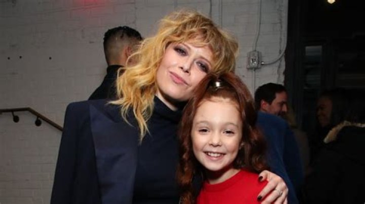 Does Natasha Lyonne have a child?