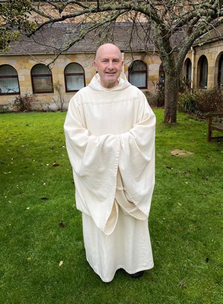 Dom Thomas - Age, Family, Bio