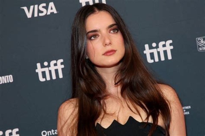 Dylan Gelula Height, Weight, Net Worth, Age, Birthday, Wikipedia, Who, Nationality, Biography