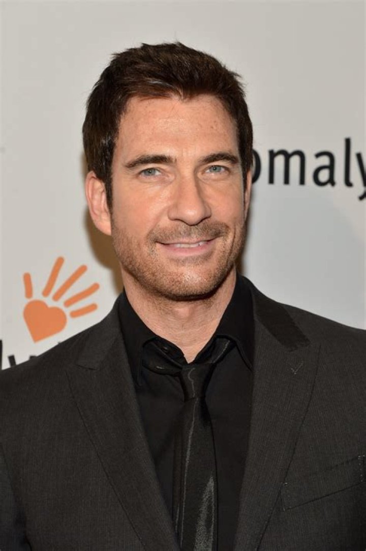 Dylan McDermott Net Worth - Wiki, Age, Weight and Height, Relationships, Family, and More
