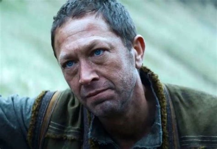 Ebon Moss-Bachrach Height, Weight, Net Worth, Age, Birthday, Wikipedia, Who, Nationality, Biography