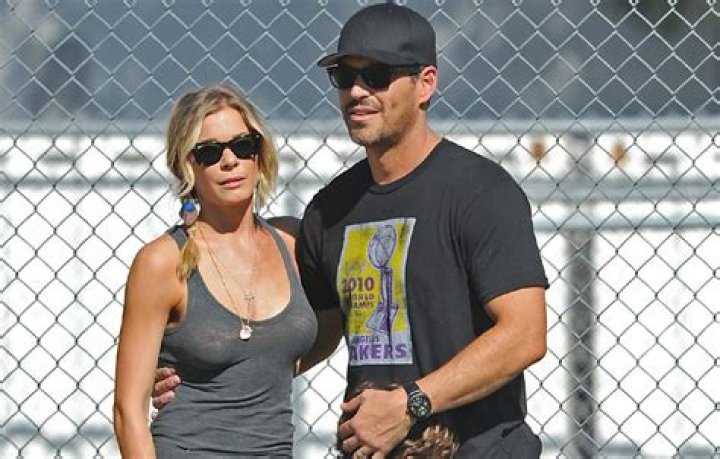 Eddie Cibrian was cheating on his wife & LeAnn Rimes with Mayer’s ex