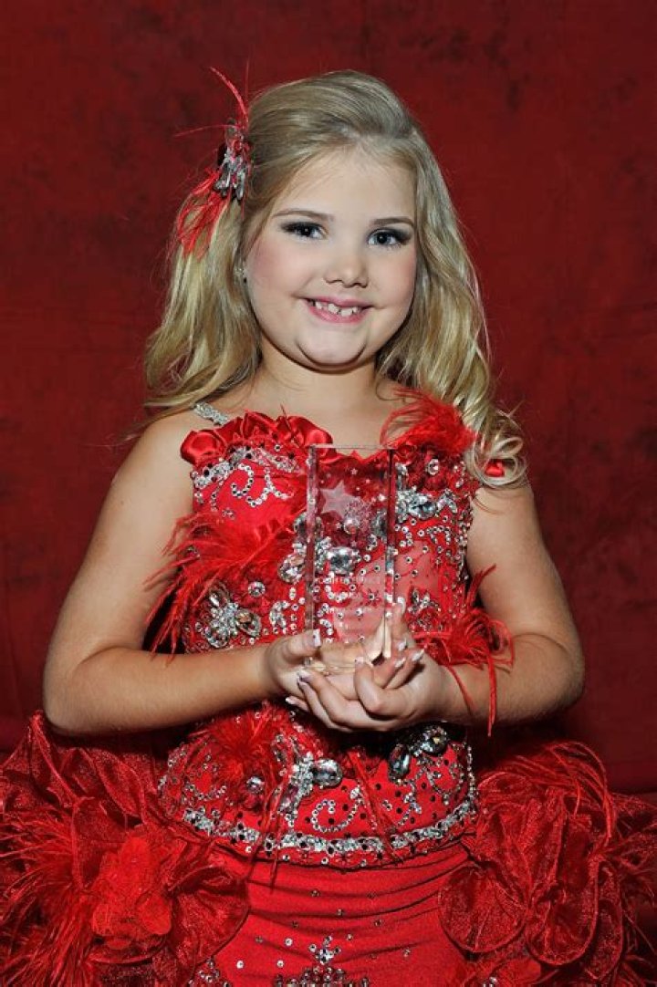 Eden Wood Net Worth - Wiki, Age, Weight and Height, Relationships, Family, and More