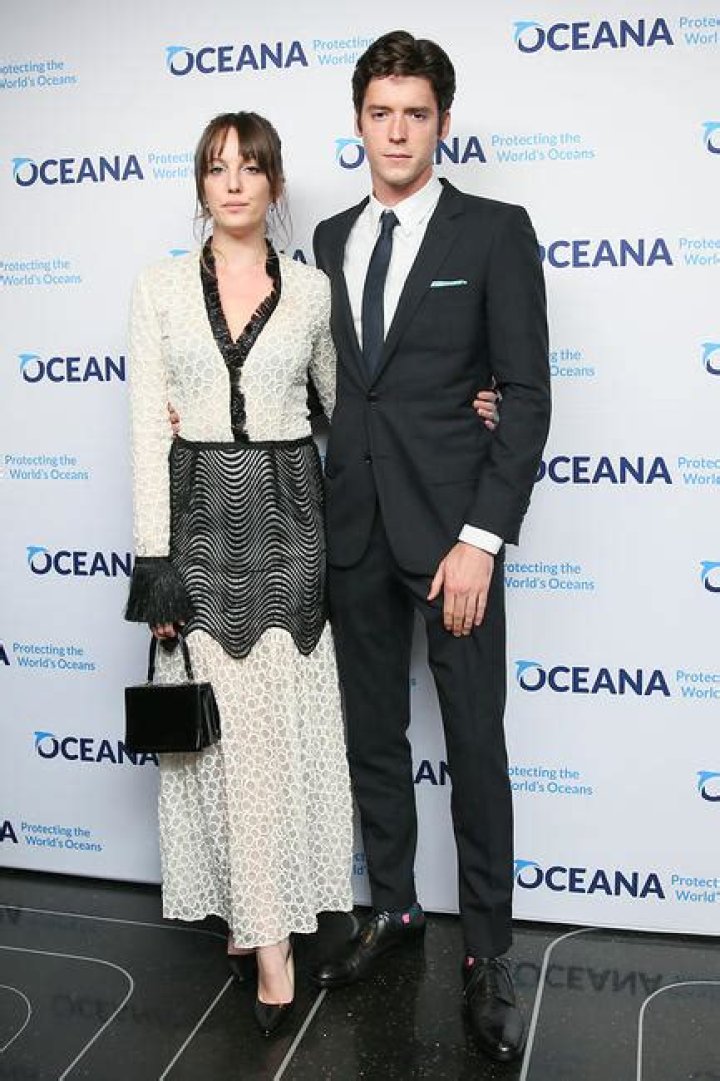 Eleanor Jasmine Lambert Bio (Wiki) 