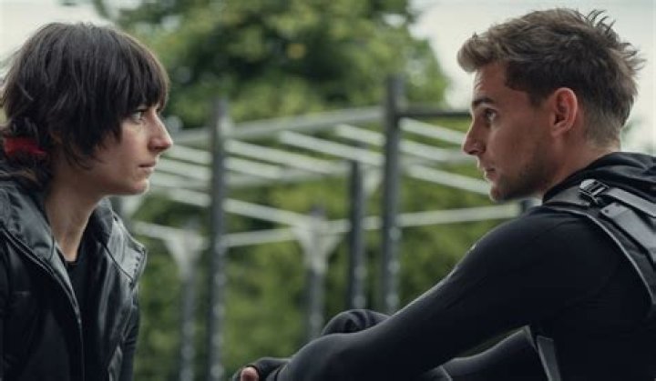 Elisha Applebaum Bio (Wiki) 