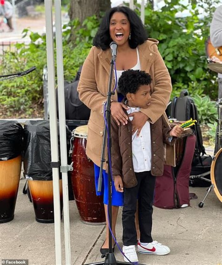 Emilio Lara - Age, Family, Bio