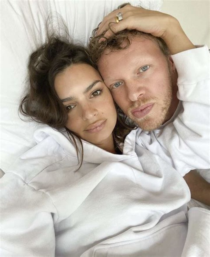 Emily Ratajkowski and Sebastian Bear McClard celebrated 3rd Wedding-Anniversary!