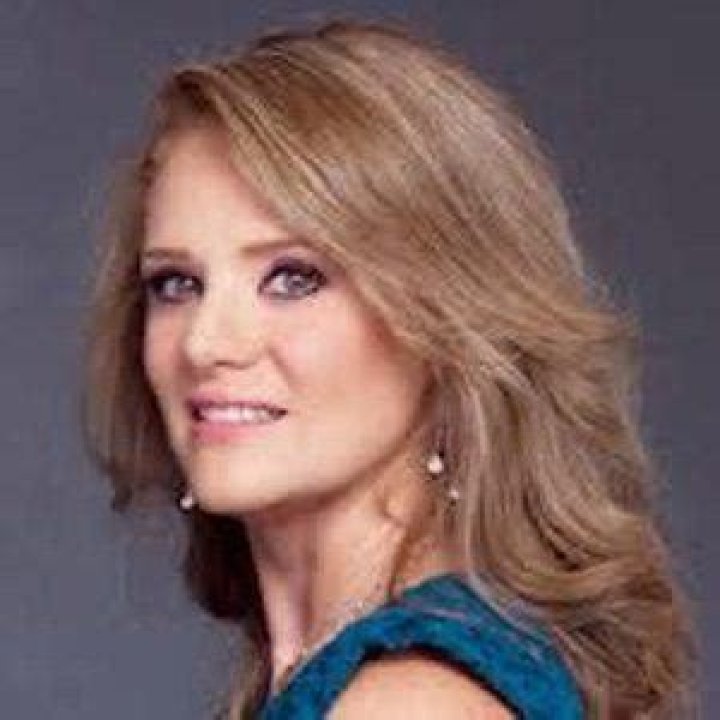 Erika Buenfil - Age, Family, Bio