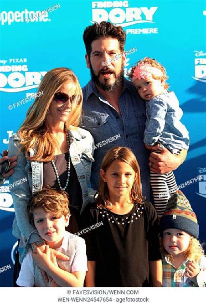 Erin Angle Bio (Wiki) 