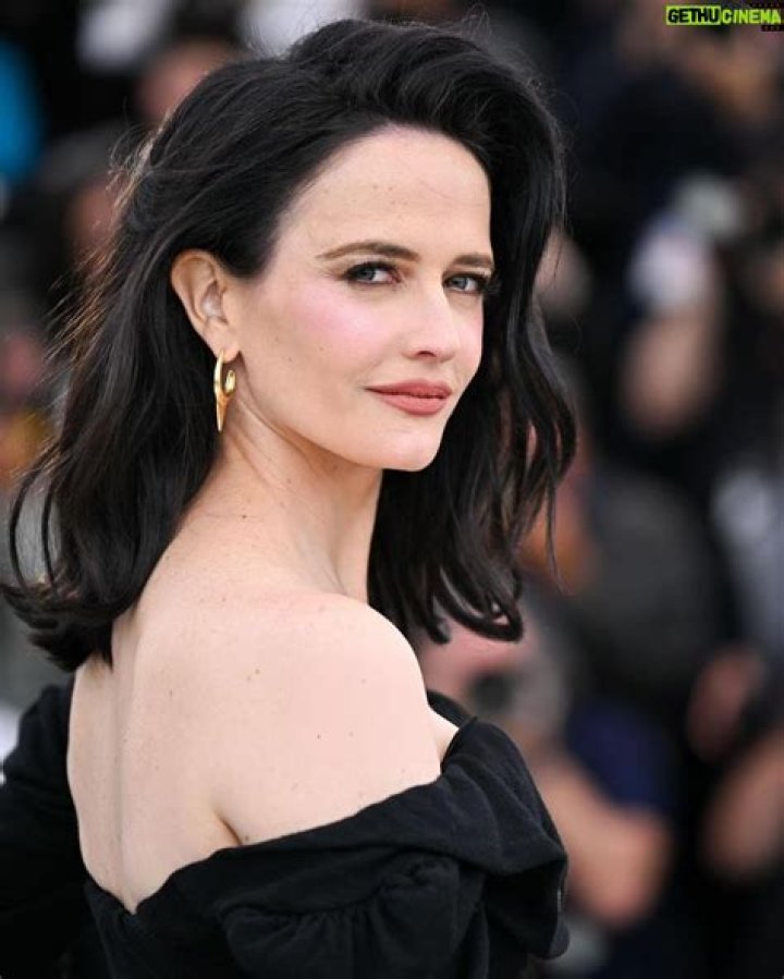 Eva Green Bio (Wiki) 