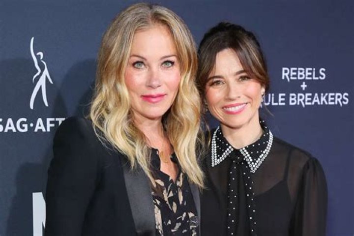 Everything to Know About Christina Applegate's Conjugal Life
