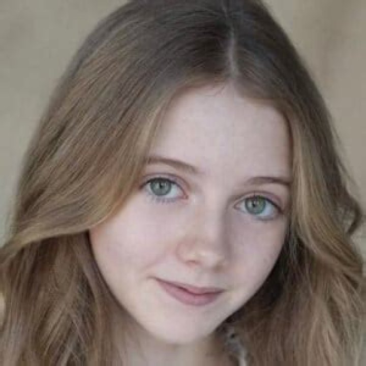 Evie Clair - Age, Family, Bio