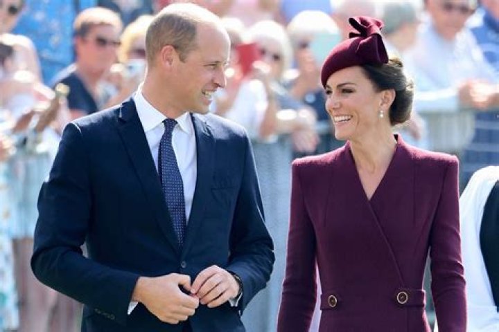 ‘Eyebrows have been raised’ about Prince William & Kate’s long summer holidays