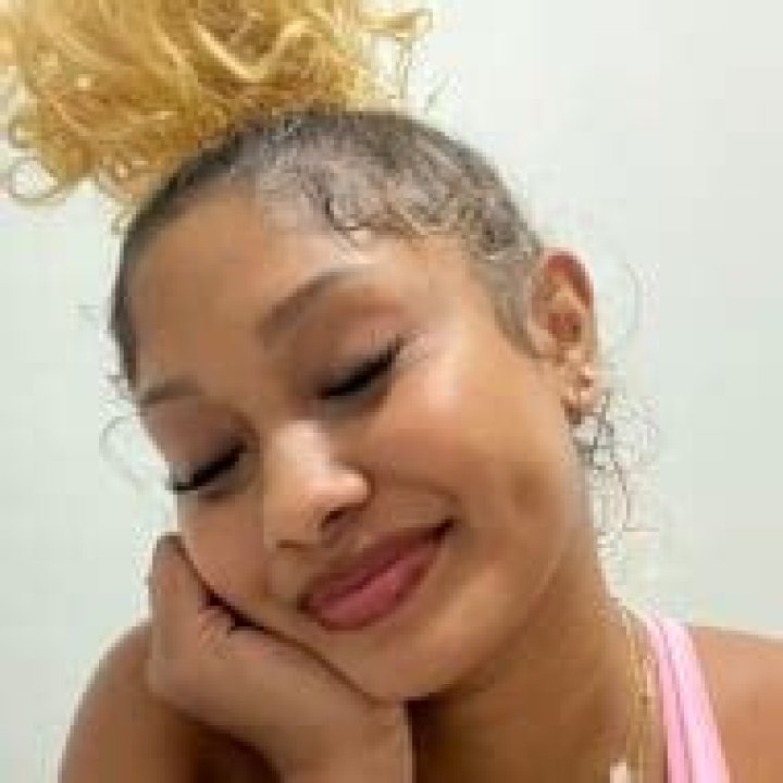 Famous Asias | Famous Birthdays