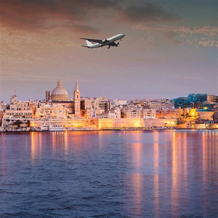 FAQs: Gratuity & Tips for Onboard Staff