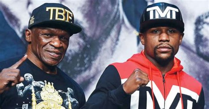 Floyd Mayweather Jr. (Boxer) - Age, Family, Bio