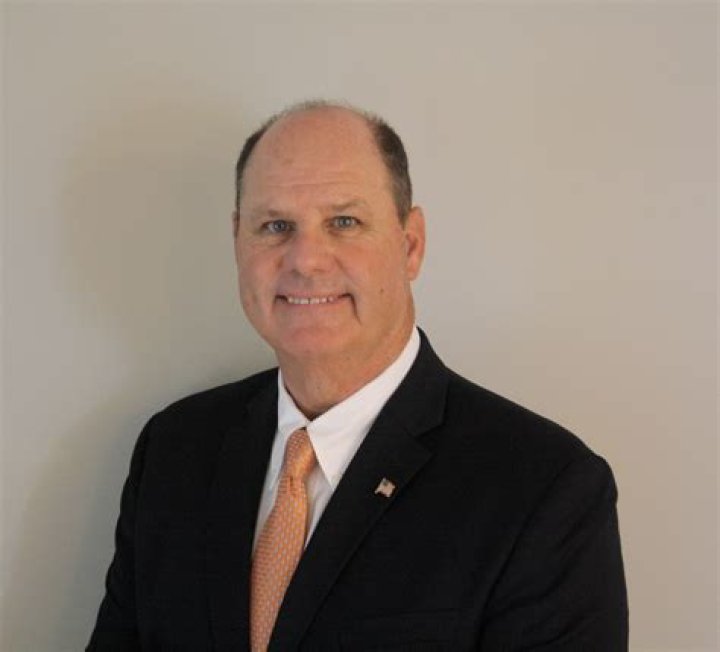 Frank Matthews - Trivia, Family, Bio