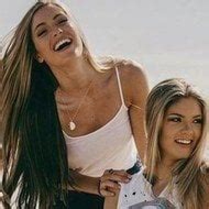 Gabriela LeDuc - Age, Family, Bio