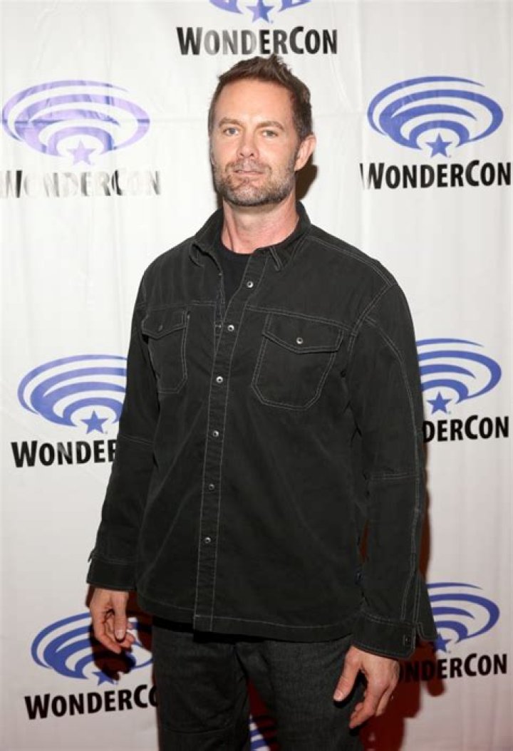 Garret Dillahunt Net Worth - Wiki, Age, Weight and Height, Relationships, Family, and More