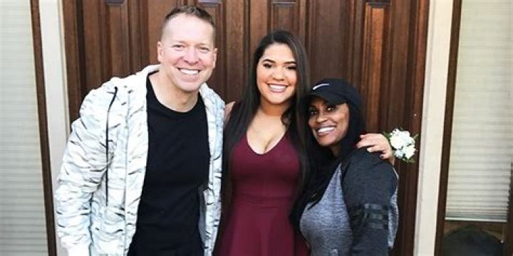 
Gary Owen And His Wife Kenya Owen Age Difference Explored 