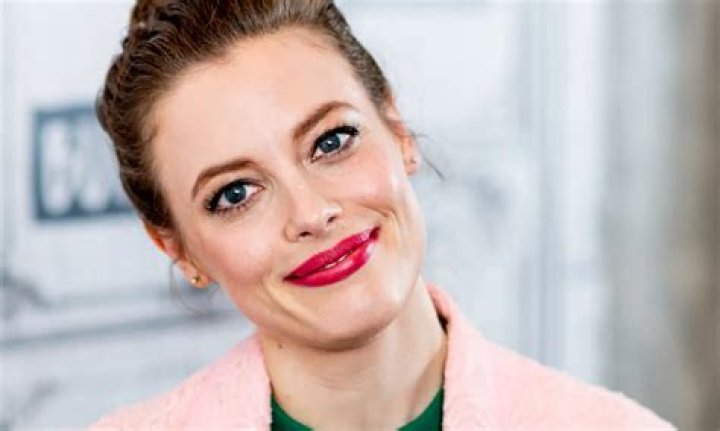 Gillian Jacobs - Age, Family, Bio