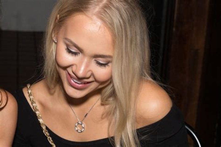 Glance At The Life of Mareli Miniutti