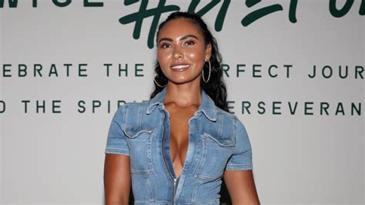 Grace Lozada - Age, Family, Bio