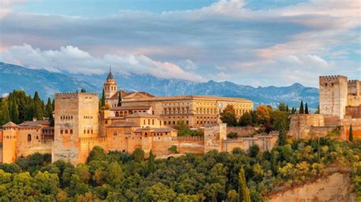 Granada Cruise: Best Cruises to Motril