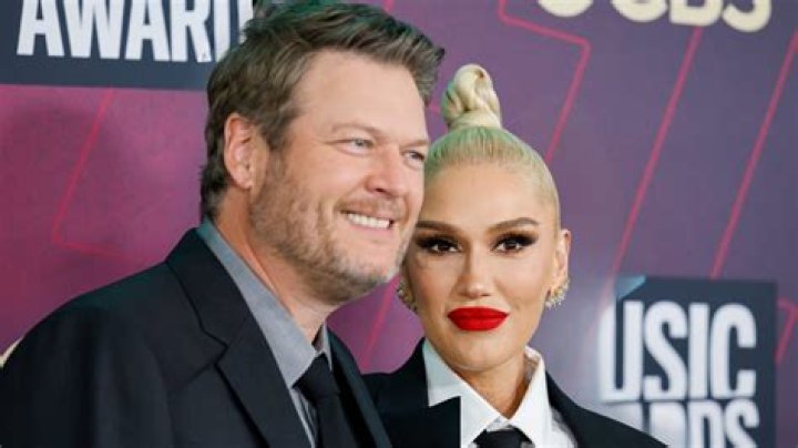 Gwen Stefani & Blake Shelton took her sons to church on Easter Sunday