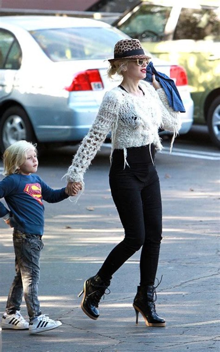 Gwen Stefani steps out in Las Vegas two months after giving birth: fabulous?