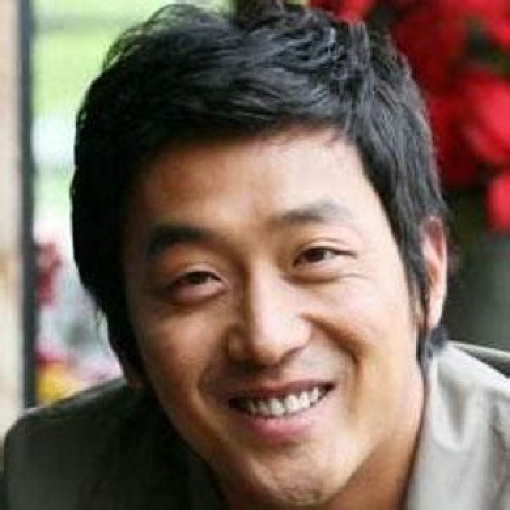 Ha Jung-woo - Age, Family, Bio