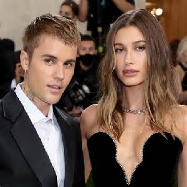 Hailey Bieber is Devastated Following her Grandmother’s Death!