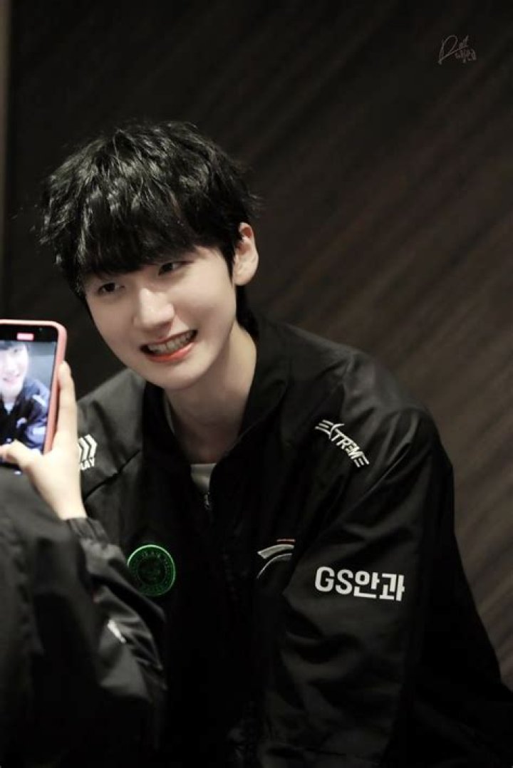 
Han Wang-ho Height, Weight, Net Worth, Age, Birthday, Wikipedia, Who, Nationality, Biography 