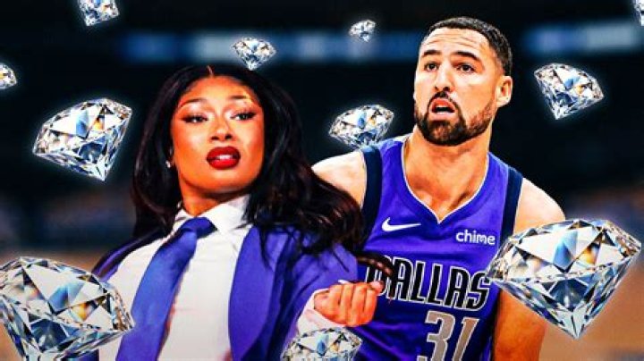 Hannah Stocking and NBA star Klay Thompson Broke-Up after Cheating accusation!! Will the get back together? Have they moved on? Find out all the relationship Detail Here!