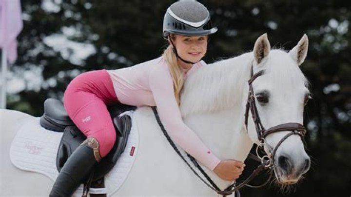 Harlow Luna White - Age, Family, Bio