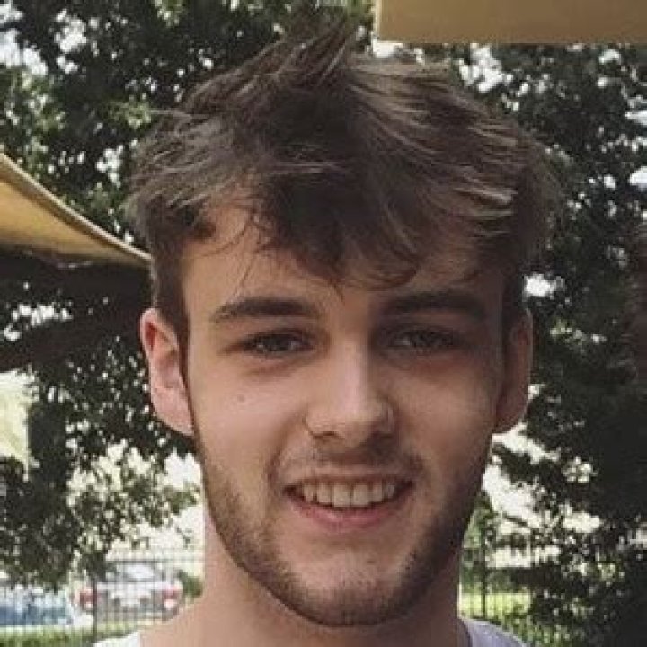 Henwy - Age, Family, Bio