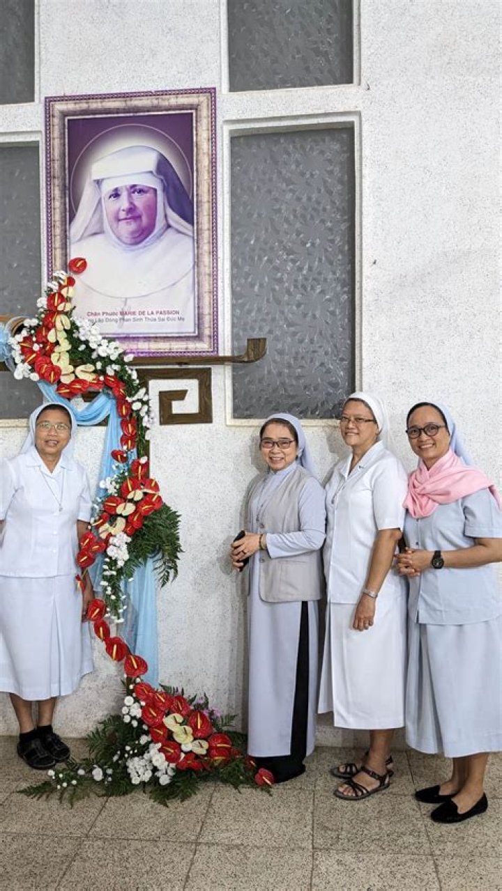 
How Did Angelita Santos Die? Singer Erik Mother Cause of Death Explained 