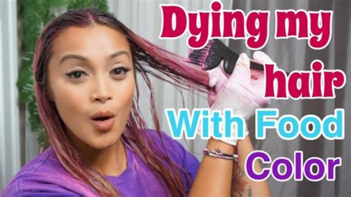 How do you permanently dye your hair with food coloring?