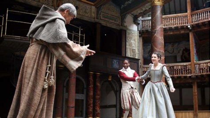 How is Benvolio a foil to Mercutio?