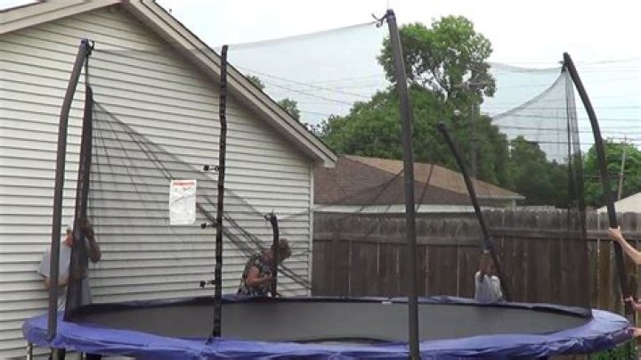 How long does it take to put a 14 foot trampoline together?