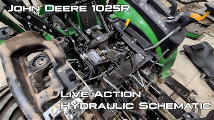 How much oil does a John Deere 1025r take?