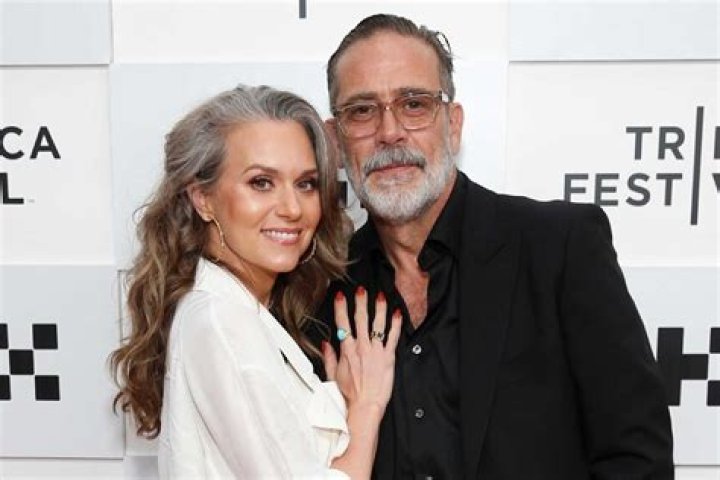 How old is Dean Ornish wife?