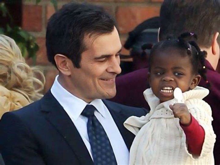 
How Old Is Ty Burrell Daughter? Frances Burrell Birthday And Education Details Explored 